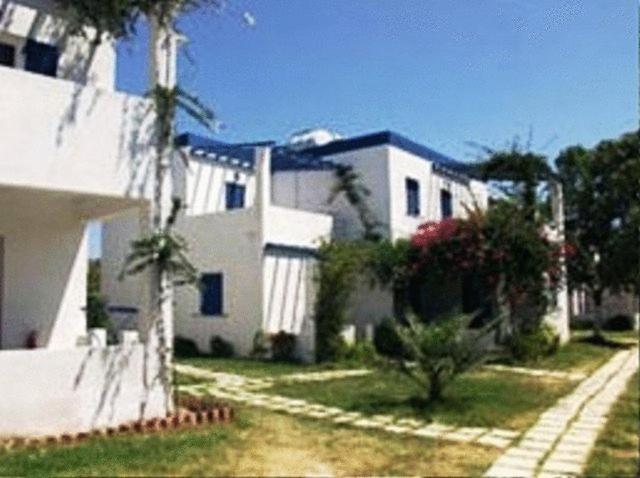 Vári Amfitrion Hotel المظهر الخارجي الصورة